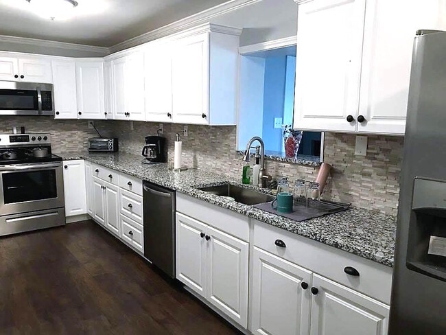 1704 Bob White Dr in Maryville, TN - Foto de edificio - Building Photo