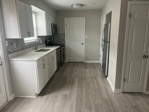 4750 Hollis Rd, Unit 4750 Holllis Road in Virginia Beach, VA - Foto de edificio - Building Photo