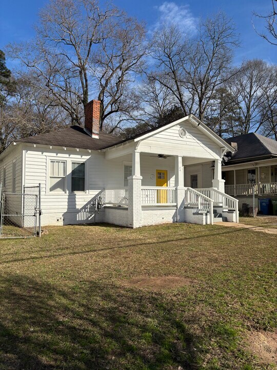74 Howard St SE in Atlanta, GA - Foto de edificio