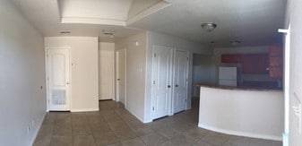 Villa Dorada Apartments