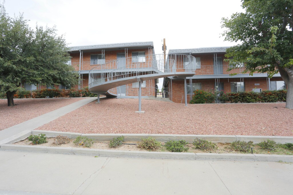 Grandview Apartments in El Paso, TX