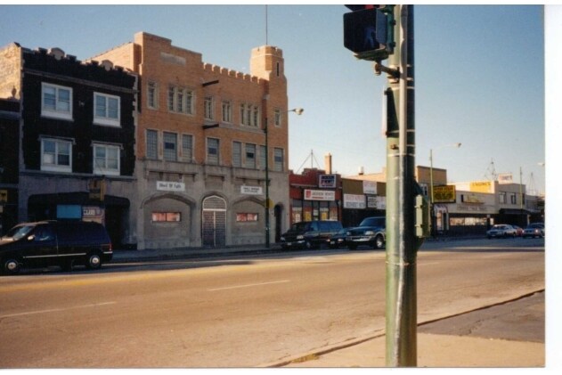 7048 S Western Ave in Chicago, IL - Building Photo