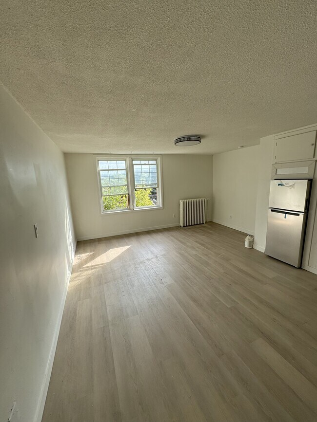 151 Colborne St in Kingston, ON - Building Photo - Building Photo