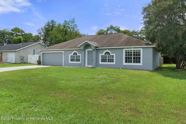 10336 Fordham St in Spring Hill, FL - Building Photo - Building Photo