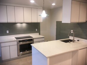 901 E 40th St in Austin, TX - Building Photo - Building Photo