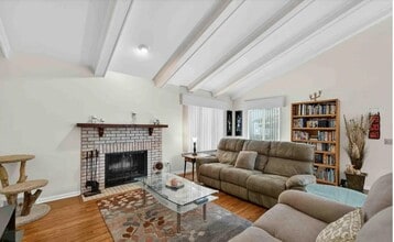 19 Sugar Maple Trl in Madison, WI - Building Photo - Building Photo