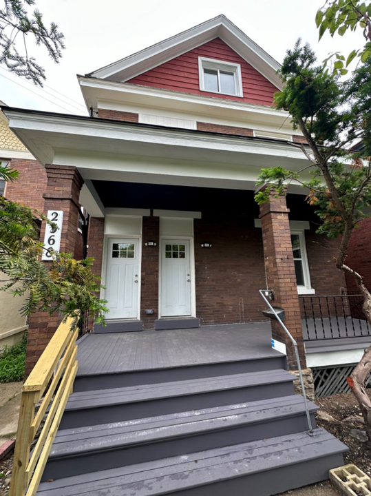2368 Fairview Ave in Cincinnati, OH - Foto de edificio