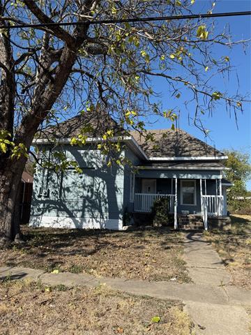 215 Colorado St in McKinney, TX - Building Photo