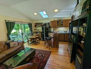 3 Wild Rose Ln in Darien, CT - Foto de edificio - Building Photo