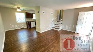 602 NE Florence Ave in Lee's Summit, MO - Foto de edificio - Building Photo
