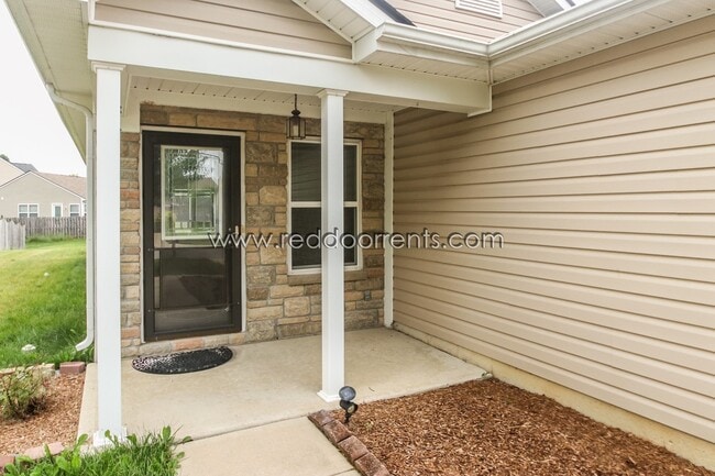 5311 Bombay Dr in Indianapolis, IN - Building Photo - Building Photo