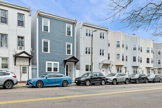 283 Chelsea St in Boston, MA - Building Photo - Building Photo