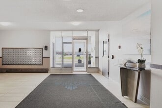 Doral Towers in Welland, ON - Building Photo - Building Photo