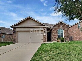 1544 Park Trails Blvd in Princeton, TX - Building Photo