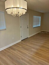 134 E Kicklighter Rd in Lake Helen, FL - Foto de edificio - Building Photo