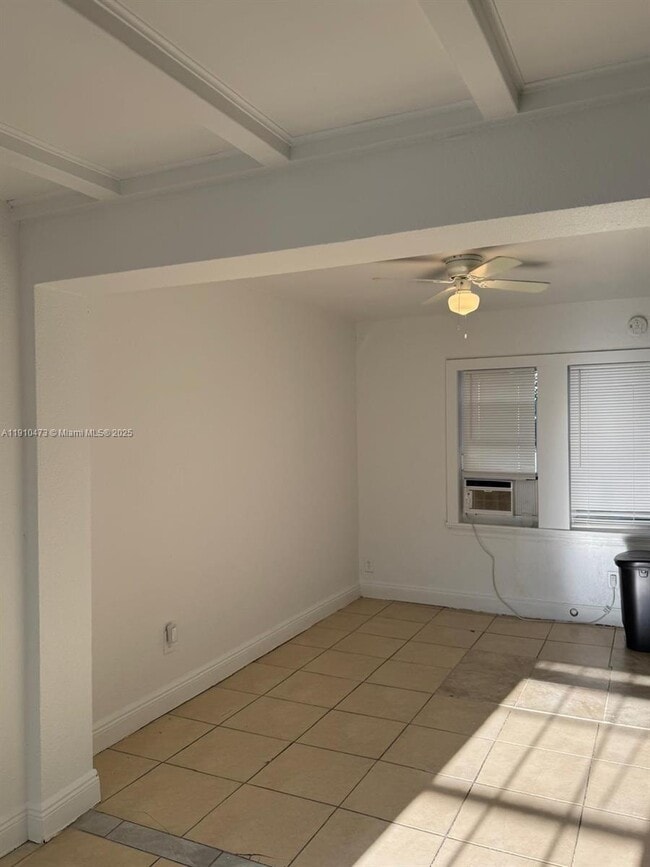 1820 Funston St in Hollywood, FL - Building Photo - Building Photo