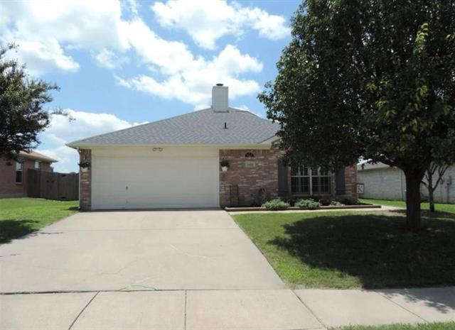 1102 Sage Brush Tr in Midlothian, TX - Building Photo