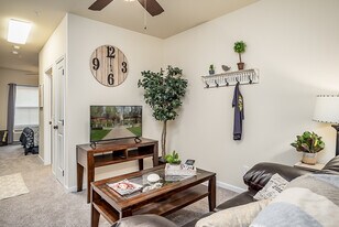 310 W 9th St, Unit 304 in Cookeville, TN - Building Photo