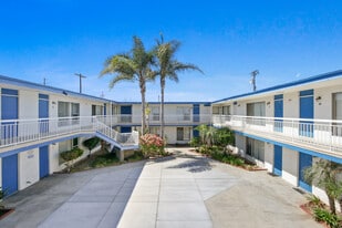 909 N. Wilmington Blvd. in Wilmington, CA - Building Photo