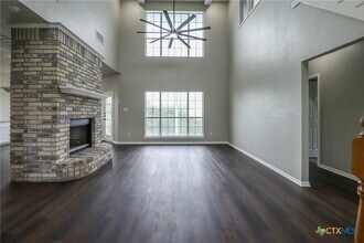 1810 Mesa Oaks Cir in Harker Heights, TX - Building Photo - Building Photo