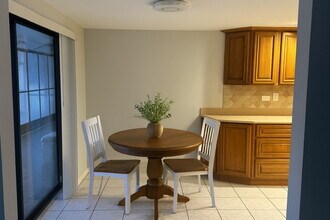 8320 Sanden Dr in Wesley Chapel, FL - Building Photo - Building Photo