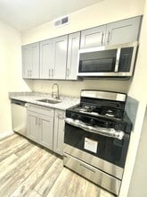 6091 Majors Ln in Columbia, MD - Building Photo - Building Photo