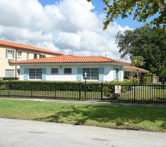 699 NE 92nd St in Miami, FL - Building Photo - Building Photo