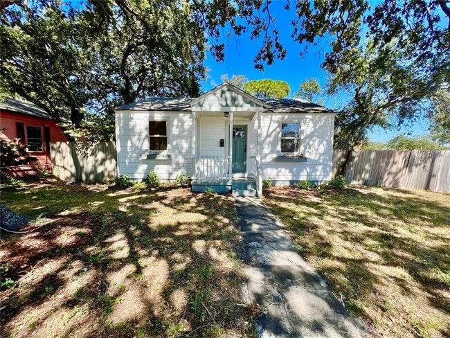 property at 3501 Dartmouth Ave N