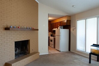 7303 Grand Canyon Dr in Austin, TX - Building Photo - Building Photo