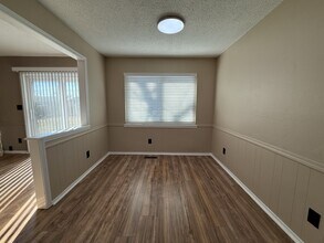 714 E Beaver St in Jenks, OK - Building Photo - Building Photo