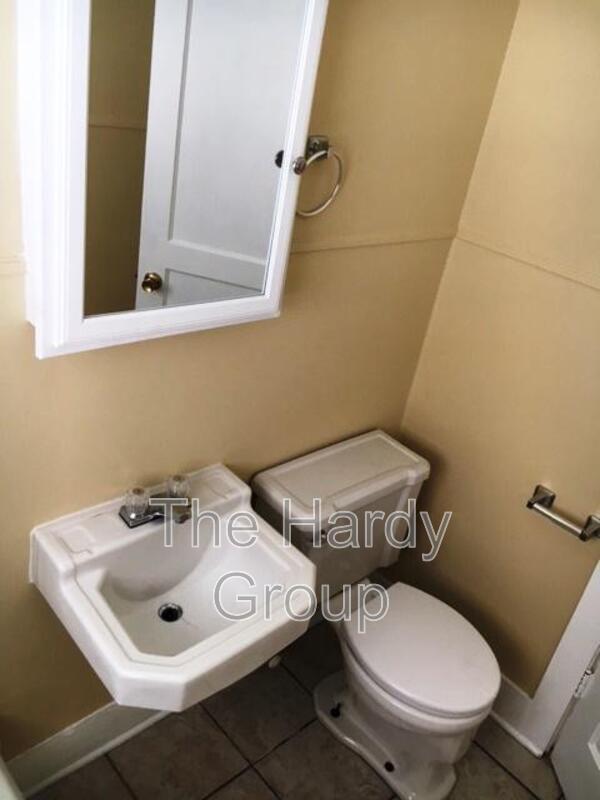 413 3rd Ave NW in Winchester, TN - Building Photo - Building Photo
