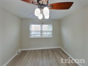 12628 Chilton Rd in Philadelphia, PA - Building Photo - Building Photo