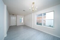 12934 Kingston Point Ln photo'