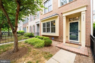 1333 Powhatan St in Alexandria, VA - Building Photo - Building Photo