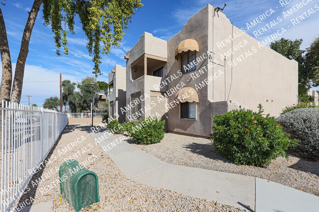 5035 N 17th Ave in Phoenix, AZ - Building Photo - Building Photo