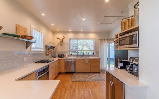 property at 1503 Newton St