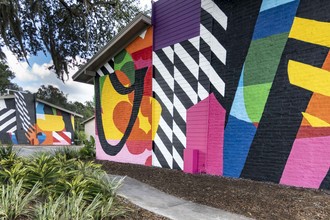 The Wynwood in Gainesville, FL - Building Photo - Building Photo