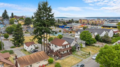 3222 Hoyt Ave in Everett, WA - Building Photo - Building Photo