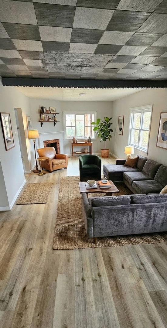 property at 515 Carolyn Ave