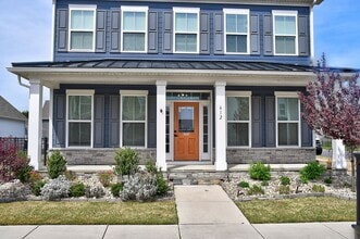 612 Horse Cp Ln in Chesapeake, VA - Building Photo - Building Photo