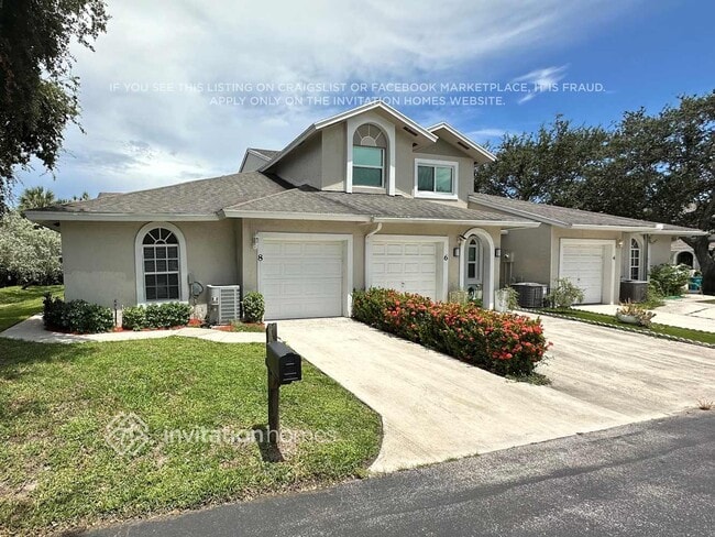 property at 8 Erwood Pl