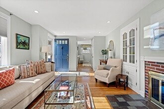 9 Brimblecomb Ave in Marblehead, MA - Building Photo - Building Photo