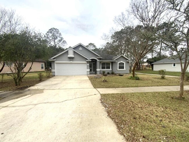 property at 5666 Plum Hollow Dr W