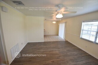 9030 Dixiana Villa Cir in Tampa, FL - Building Photo - Building Photo