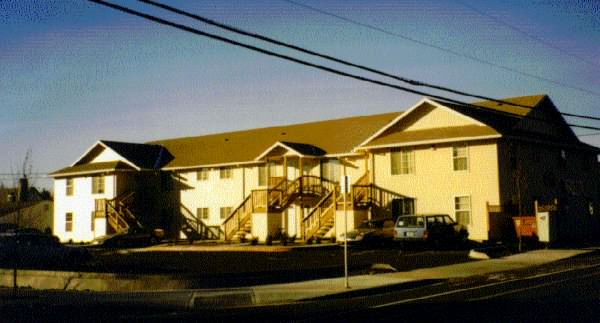 Heather Kristin Terrace in Portland, OR - Building Photo