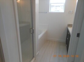 9203 S Holiday Bowl Ct, Unit 9203 in Sandy, UT - Building Photo