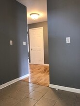 32 Truman St in New Haven, CT - Building Photo - Building Photo