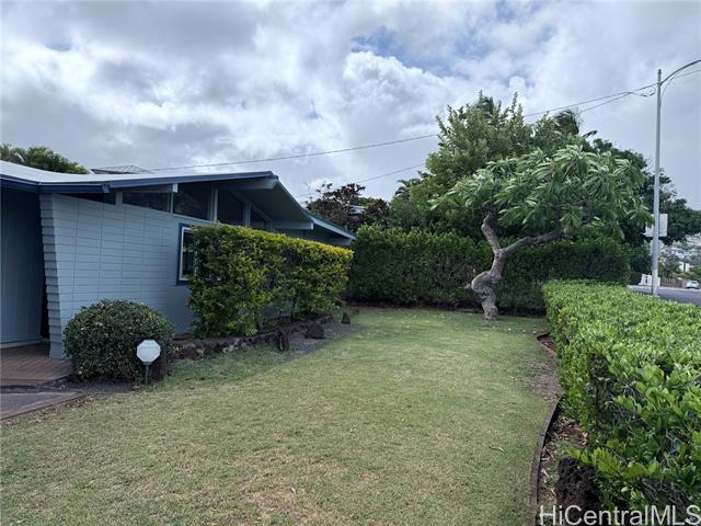 property at 1366 Pueo St