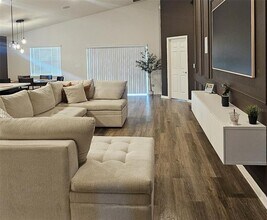 2832 San Marco Wy in Winter Haven, FL - Building Photo - Building Photo