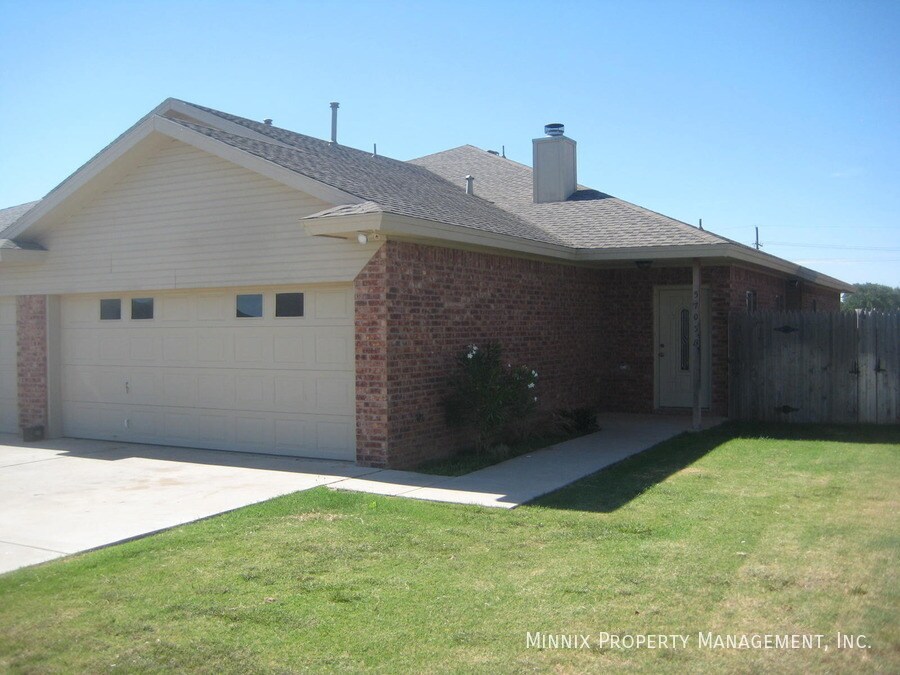 5705 Fordham St in Lubbock, TX - Building Photo